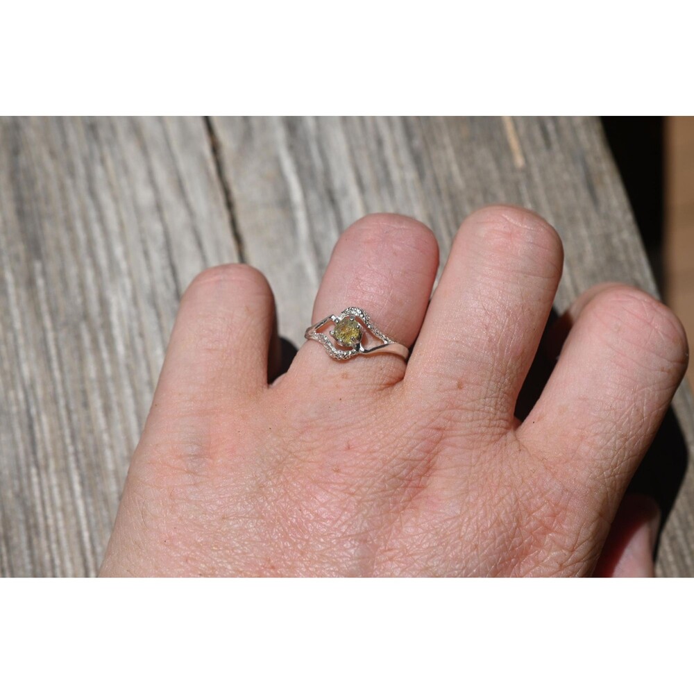 Montana sapphire ring, alternative diamond engagement rings size 3 4 5 6 7 8 9 1